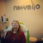 Bloggerul Diana Duca incearca un tratament facial la un salon Nomasvello din Bucuresti
