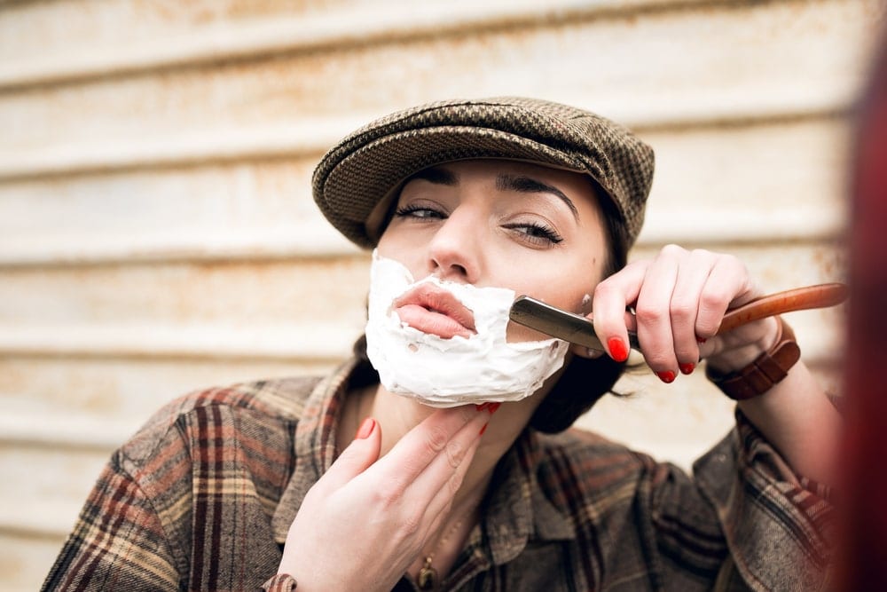 Ce tehnici de epilare trebuie sa eviti si de ce