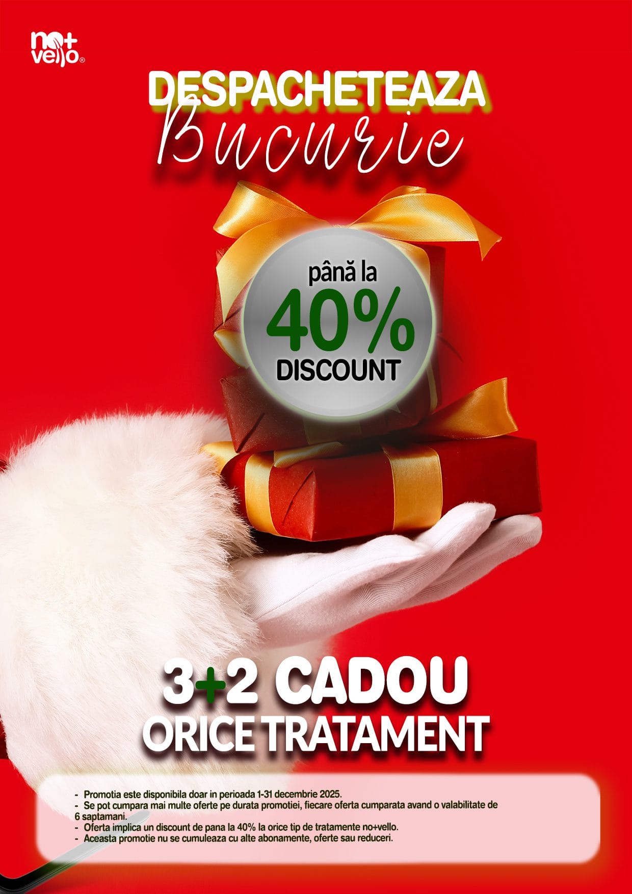 Mana de Mos Craciun iesind din ecran de telefon, ce tine 3 cadouri in mana, pe un fundal rosu